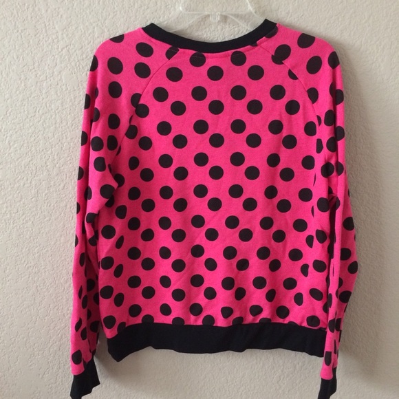 🎁 NWOT Mickey Mouse polka dot sweatshirt - Picture 2 of 5